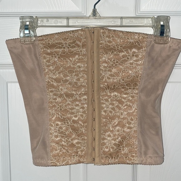 Pretty Nude corset. Size Medium. good condition. never worn. - Picture 1 of 4